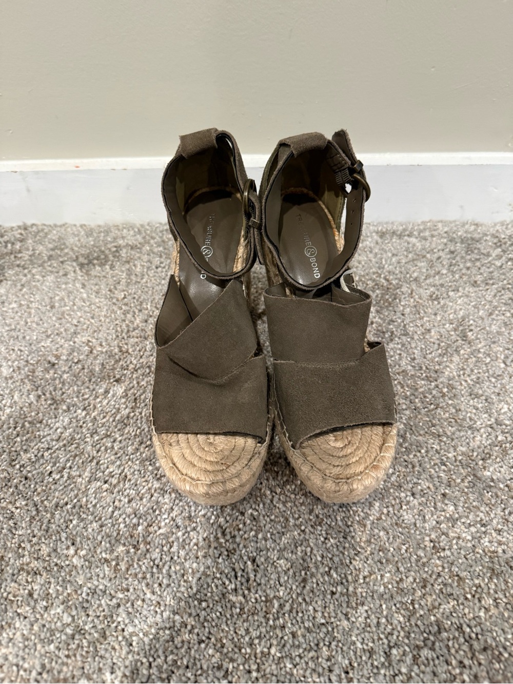Treasure & Bond Olive Green Espadrille Wedge Sandals